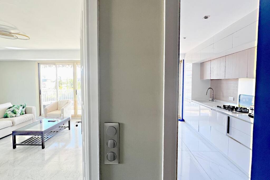 Apartament La Baia Dei Ange Nicea Zewnętrze zdjęcie