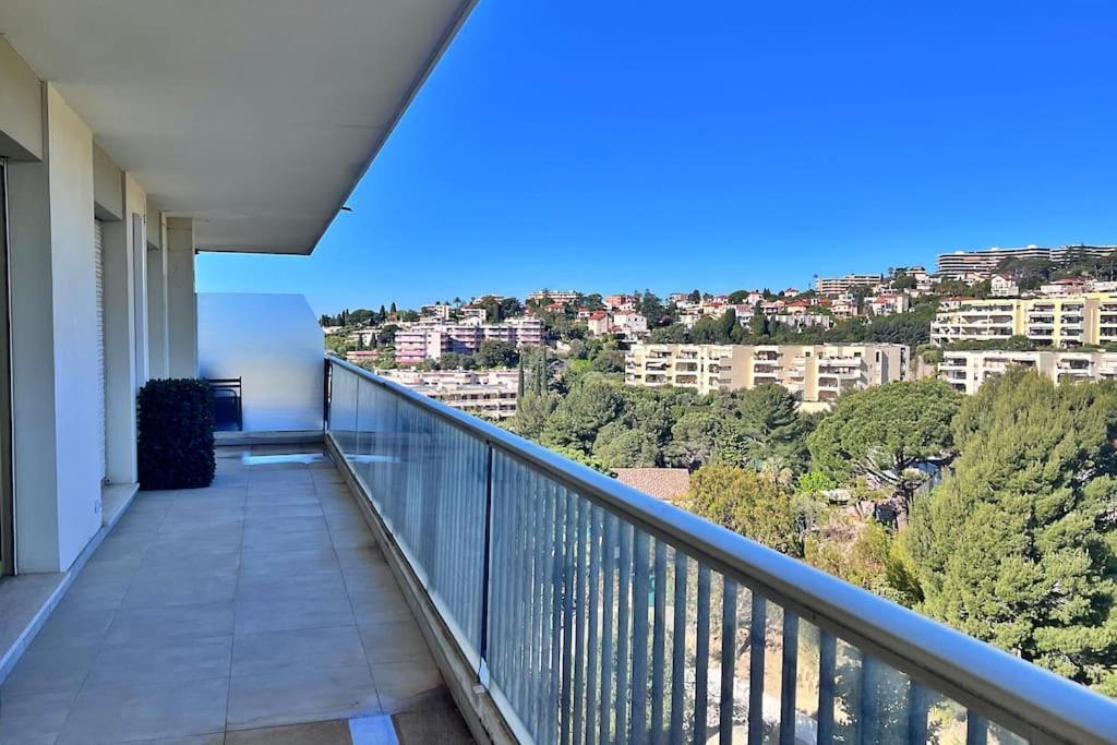 Apartament La Baia Dei Ange Nicea Zewnętrze zdjęcie